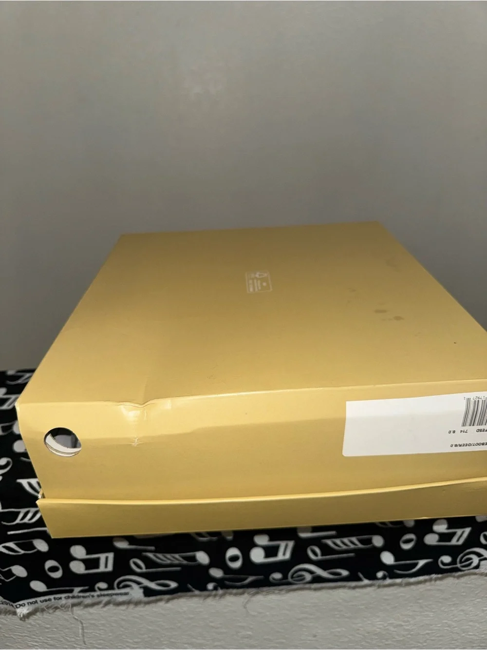 Michael Kors Winnie Boots size 8 NWT